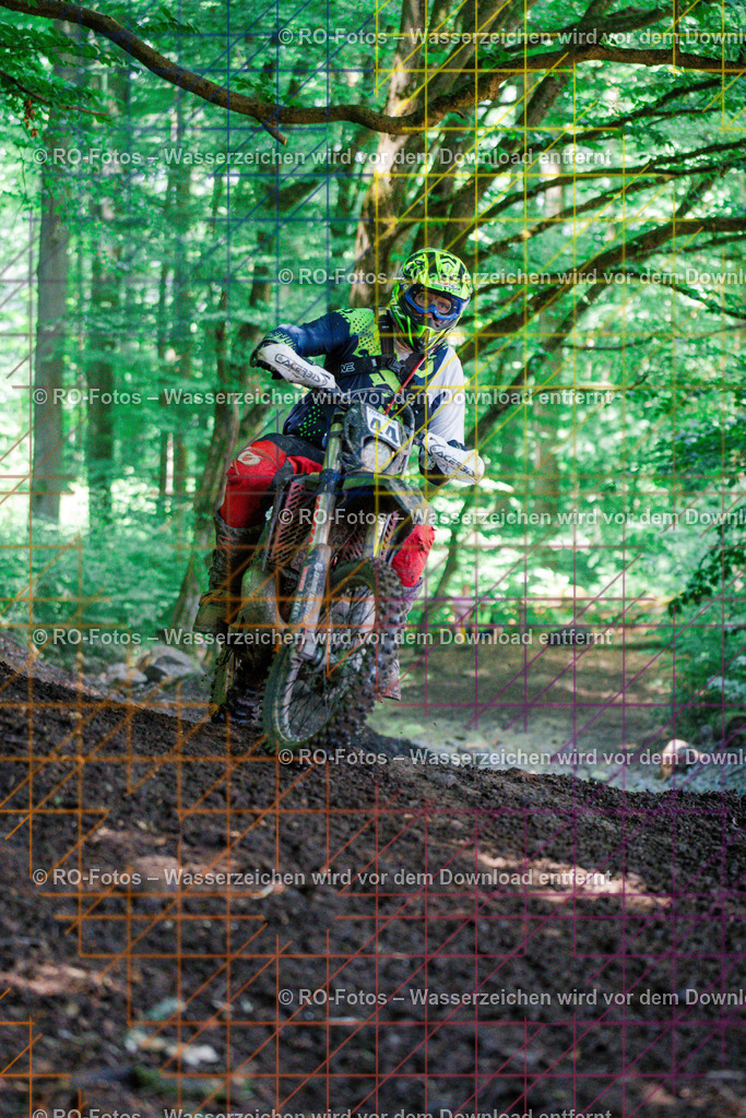 5 Lauf Schlüchtern IGE 2026-240 | Sportfotografie von RO-Fotos: Motorsport, Motocross, Enduro, Laufveranstaltungen und Triathlon. Professionelle Fotos von Sportlern und Events. - Realisiert mit Pictrs.com