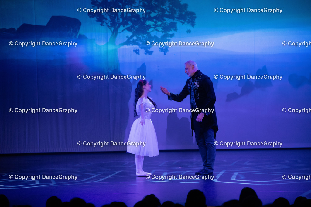 GPHY1511 | DanceGraphy - Realisiert mit Pictrs.com