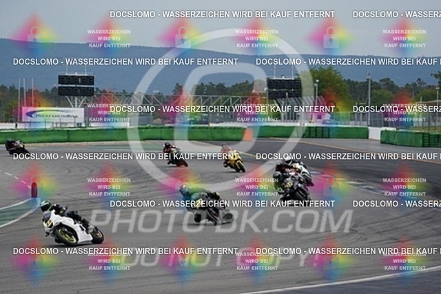 2022_09_13_PBK_25517 | Sportfotografie; SlowMotion; Video; Rennstrecke; Hafeneger; RSE; Speer; Trackday; Motorsportarena; Hockenheimring; Brno; Most; Barcelona; Valencia, Benny; Kaetzmer;