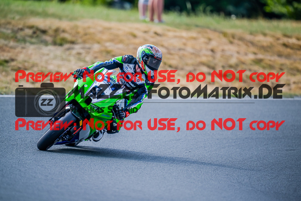 MaZZes_FotoMatrix_220722_7465 | IDM1000