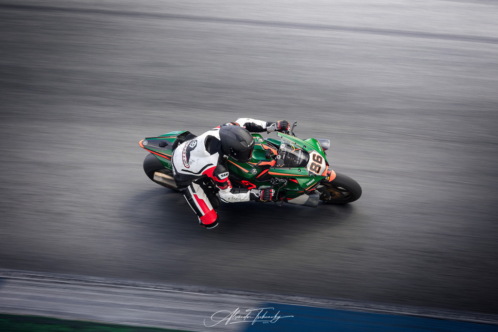 Ducati Trackday Hockenheimring 2026 | Entdecken Sie die faszinierende Welt von Alexander Tschuncky Arts: Kreative Fotografie, atemberaubende Automobilkunst und hochwertiger Bilderdruck. Lassen Sie sich inspirieren! - Realisiert mit Pictrs.com