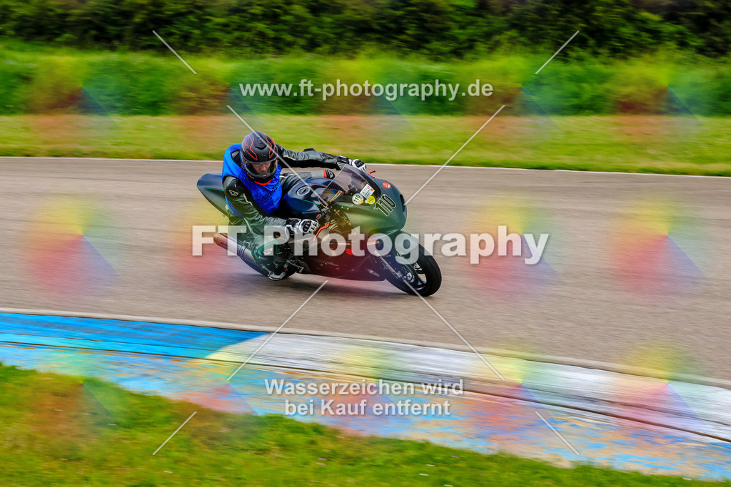 MotoTeam-9706 | Hier findet Ihr Bilder von Touristenfahrten auf der Nürburgring Nordschleife oder von anderen Veranstaltungen die ich besucht habe. Viel Spass beim Durch Schauen 