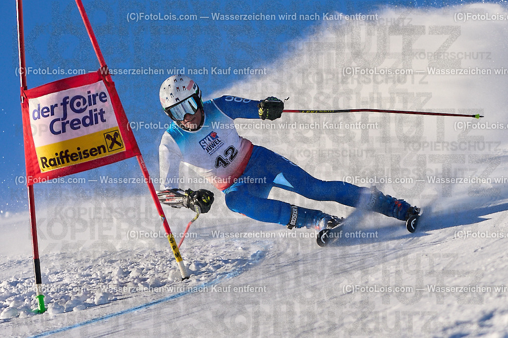 ALP3881_MASTERS-Cup_GS-A Herrn_Peck-Radosavljevic Markus | (C)FotoLois.com, Alois Spandl. FIS Masters-Cup Wildschönau, Giant Slalom auf der Piste Schatzberg GS, Siegerehrung auf dem Dorfplatz Niederau, Sa 13. Januar 2024.