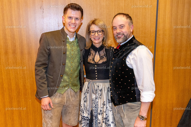 18. Bauernball 2025 | Bildershop von pixelworld.at - Realisiert mit Pictrs.com