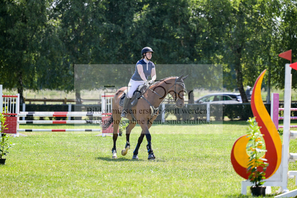 Reitturnier Voxtrup | Entdecke hochwertige Reitturnierfotos von Foto Oger. Professionell, emotional und authentisch – jetzt Lieblingsmomente im Shop bestellen.Deutschlandweite Turnierfotografie. - Realisiert mit Pictrs.com