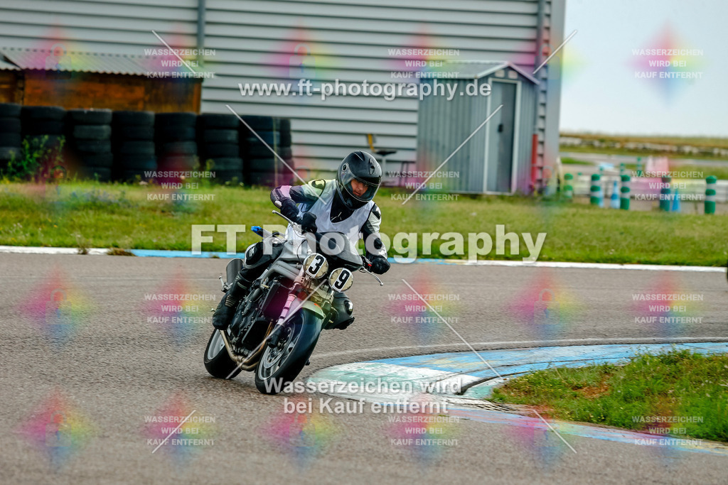 Chambley Juli-1513 | Hier findet Ihr Bilder von Touristenfahrten auf der Nürburgring Nordschleife oder von anderen Veranstaltungen die ich besucht habe. Viel Spass beim Durch Schauen 