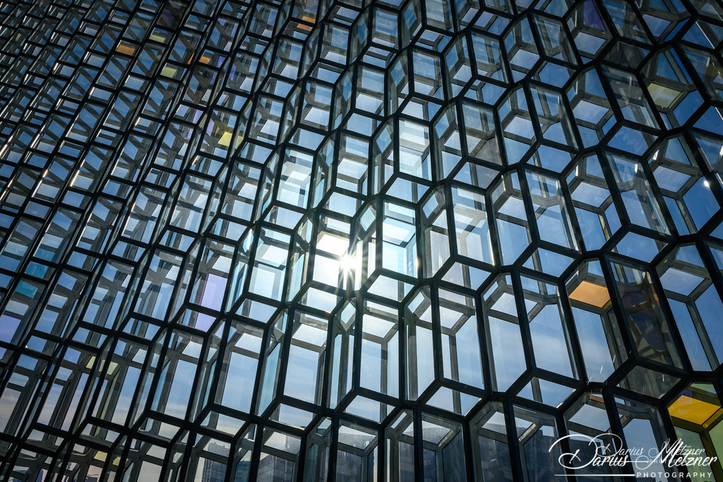 Die Harpa auf Island | Die Harpa ist das 2011 neueröffnete Opern- und Konzerthaus in der isländischen Hauptstadt Reykjavík