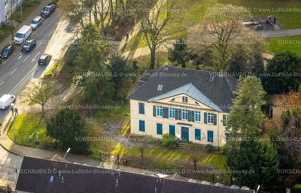 Velbert251201192 | , Luftbild, Altes Bürgermeisterhaus, historisches Gebäude um Baujahr 1810, Friedrichstraße, Velbert, Bergisches Land, Nordrhein-Westfalen, Deutschland