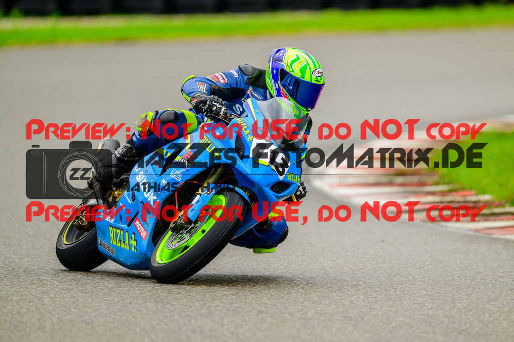 MaZZes_Fotomatrix_20241002_6007705_5519 | Fotograf Mathias Schmid
Sportfotograf,
Eventfotograf,
Hochzeitsfotograf,
Portraitfotograf