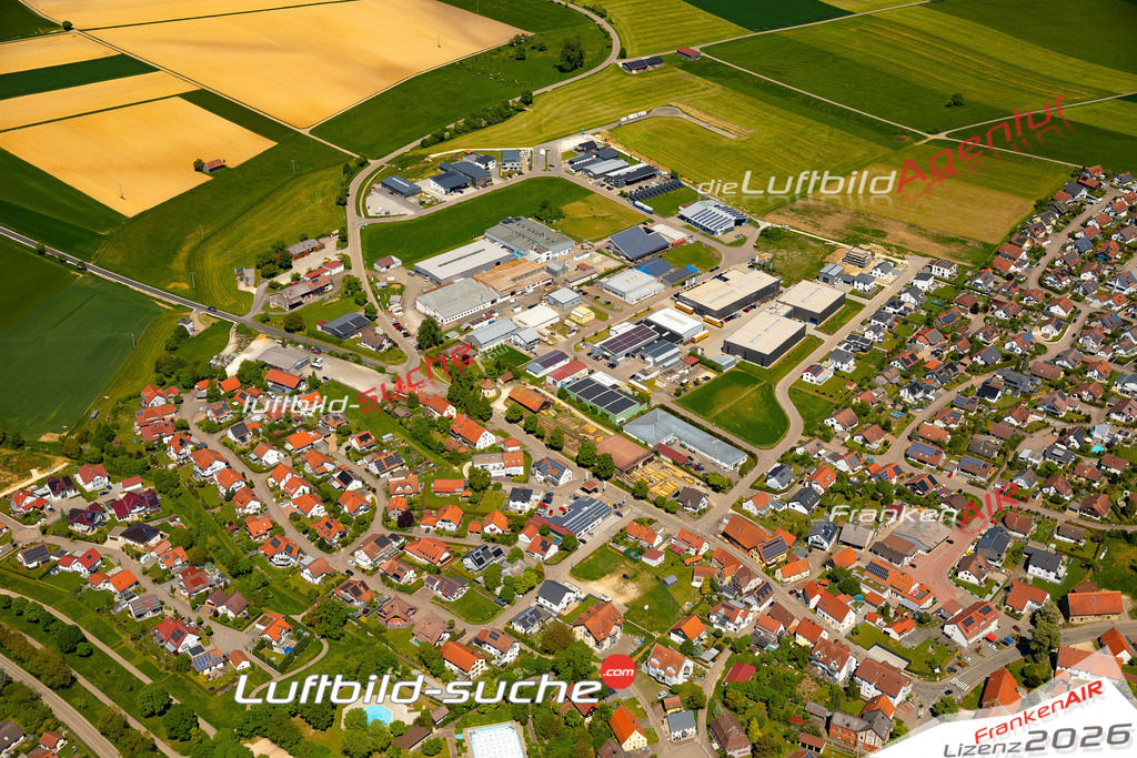 Luftaufnahme von Schechingen - Die Luftaufnahme wurde 2025 vom UL-Flugzeug heraus erstellt ( keine Drohne ) - Hochauflösende Luftaufnahme - für professionelle Ausdrucke geeignet. Die Geschenkidee !Mit Lizenz und Bildrechte bestellbar