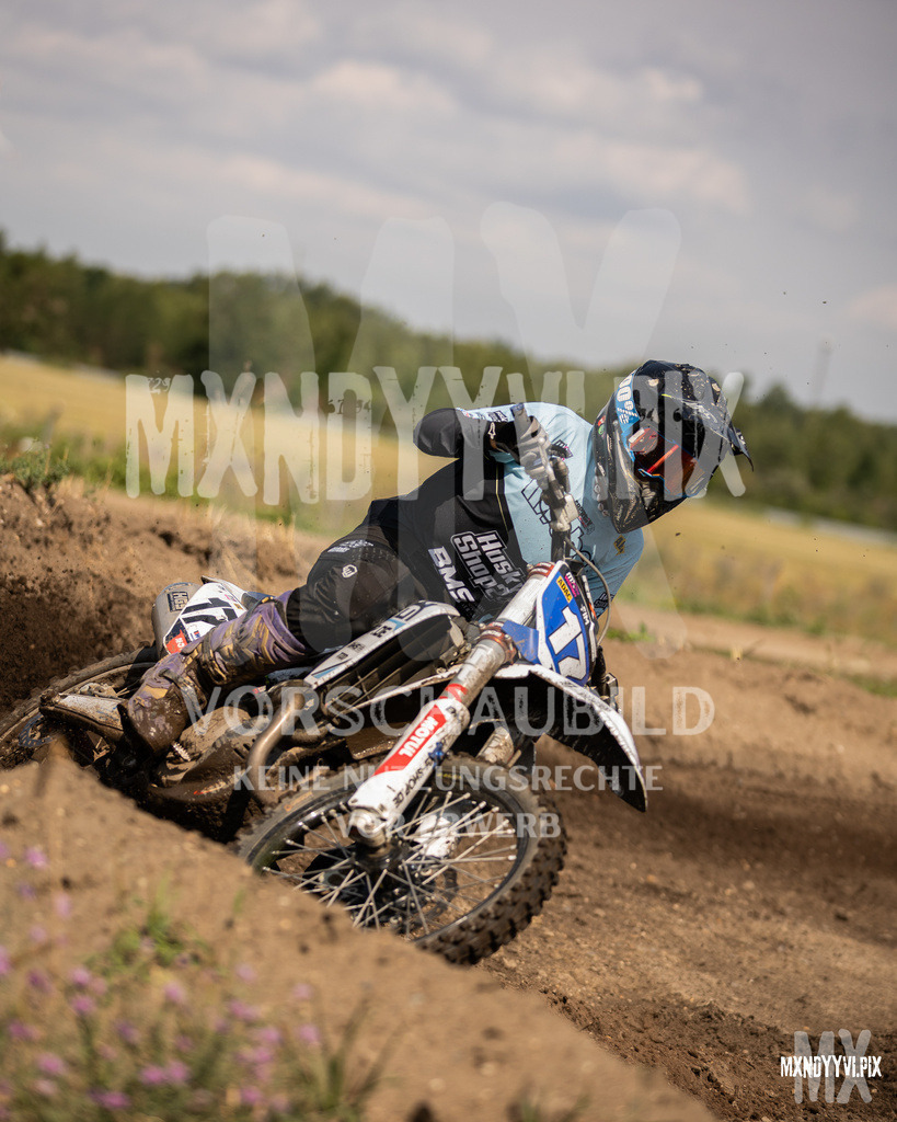 866A1386 | mxndyyvipix
