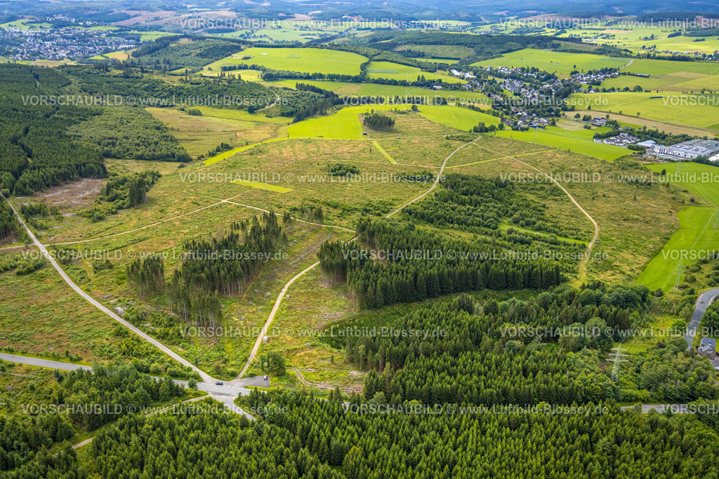 Erndtebrueck240709650 | Luftbild, Waldgebiet mit Waldschäden bei Leimstruth, Blick zum Ortsteil Schameder, Erndtebrück, Kreis Siegen-Wittgenstein, Nordrhein-Westfalen, Deutschland