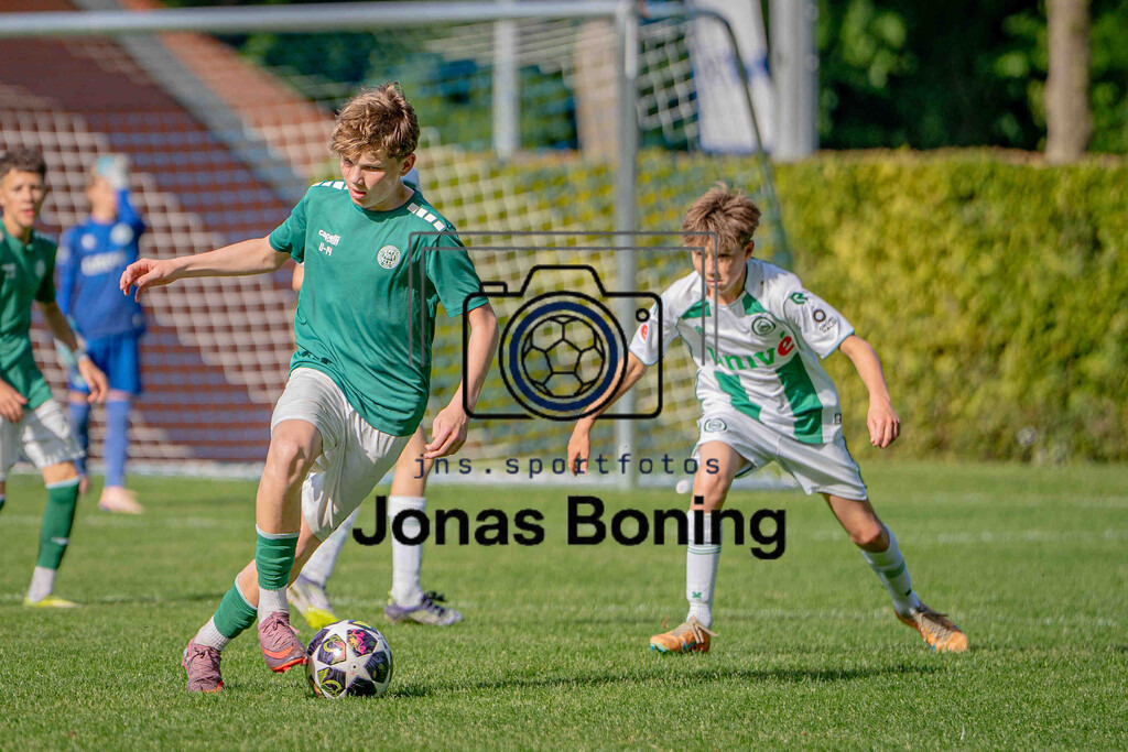 Fußball I C-Junioren I Saison 2025-2026 I Pfingsturnier Langförden I 12335 | jns.sportfotos - Realisiert mit Pictrs.com