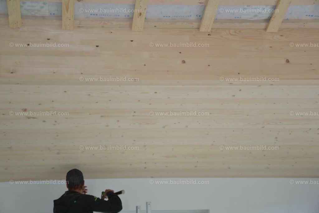 bib-lg13-holzbau-ausbau-0170 | Nach LV-Leistungsgruppen sortierte Detailfotos über den Bau eines Hauses. Alle Hausbau-Bilder direkt vom Urheber und Autor der Website Haus-Selber-Bauen.com