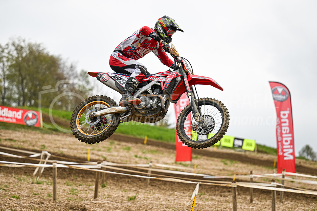 Motocross Schlatt bei Winterthur - 30. April 2023 | #193 Prost Tanguy aus Eclaron (FR) auf Honda in der Kategorie ProRace Serie am Motocross Schlatt bei Winterthur, 30. April 2023. 
Instagram: @mx_schlatt | @mc_wila | @sam_schweiz
Bild: Sportfotografie Markus Aeschimann | www.markus-aeschimann.ch - Realisiert mit Pictrs.com