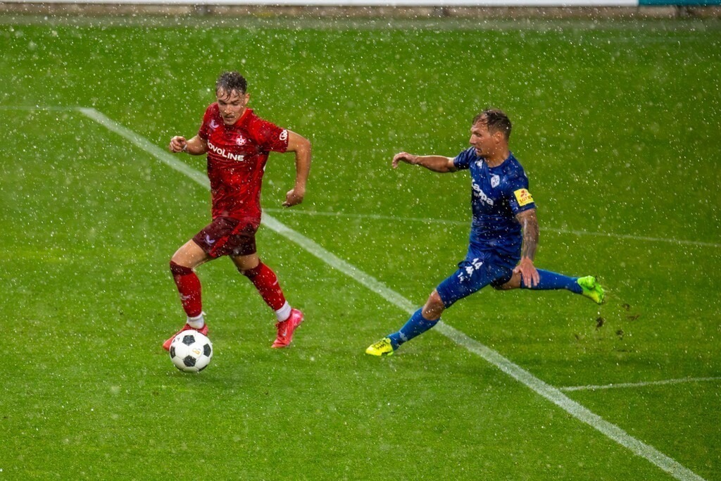 Fußball Oberliga Rheinland-Pfalz/Saar, Saison 2024/25, 34. Spieltag: 1. FC Kaiserslautern II gegen FK Pirmasens | Fußball Oberliga Rheinland-Pfalz/Saar, Saison 2024/25, 34. Spieltag: 1. FC Kaiserslautern II gegen FK Pirmasens - Realisiert mit Pictrs.com