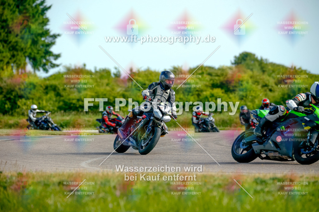 _MOT0065 | Hier findet Ihr Bilder von Touristenfahrten auf der Nürburgring Nordschleife oder von anderen Veranstaltungen die ich besucht habe. Viel Spass beim Durch Schauen 