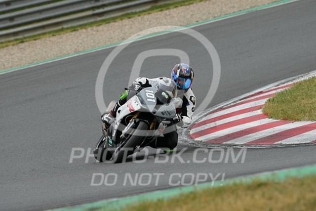 2024_05_18_PBK_33274 | Sportfotografie; SlowMotion; Video; Rennstrecke; Hafeneger; Speer; Racing; RSE; BMW; CBO; Trackday; Motorsportarena; Hockenheimring; Brno; Most; Barcelona; Valencia