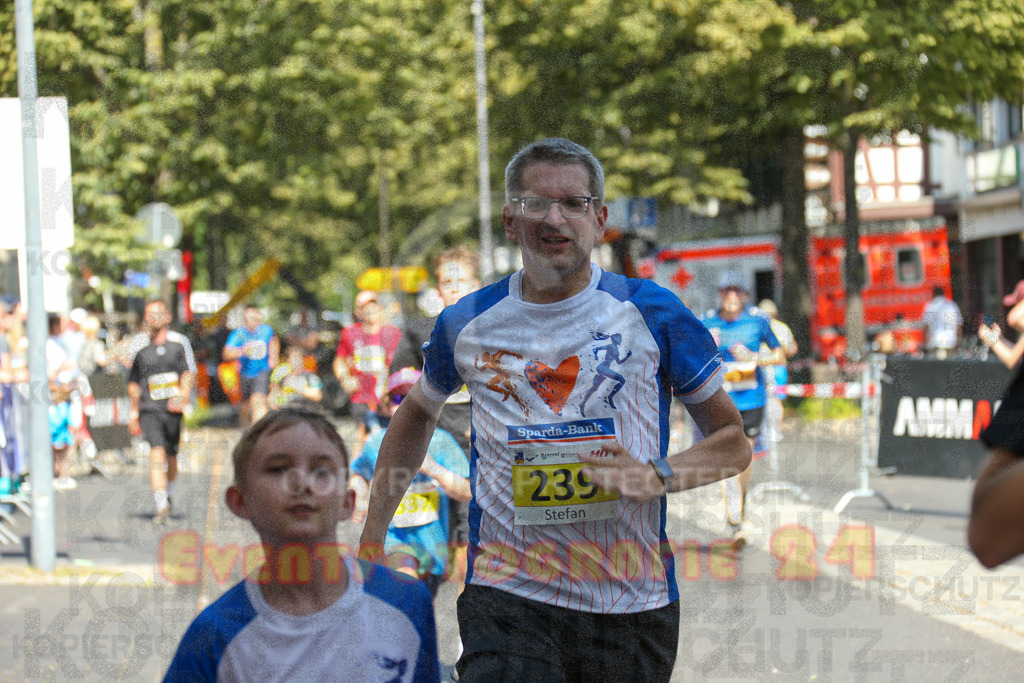 250621_1048_EX1_2673 | Sportfotografie im Rhein-Sieg Kreis, Köln, Bonn, NRW, Rheinland Pfalz, Hessen, etc. Unser Tätigkeitsfeld umfasst den Laufsport vom Volkslauf über den Marathon, Duathlon, Triathon bis zum Ultralauf wie Kölnpfad Ultra oder Schindertrail.