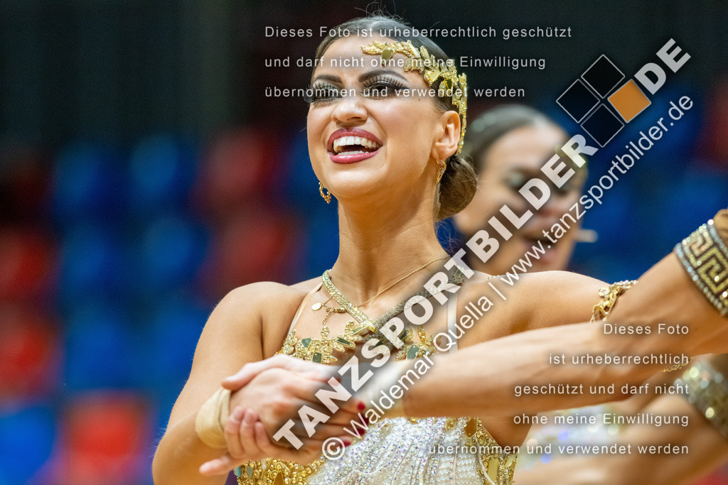 20260328-03477 | Hier finden Sie Tanz Bilder vom Latein und Standard Formationen tanzen. Sportbilder vom Tanzsport. Schöne Fotos und von Weltmeisterschaft, Europameisterschaft, Bundesliga, Regionalliga, Oberliga und Landesliga sowie von GOC Stuttgart, DanceComp, WM Bremen