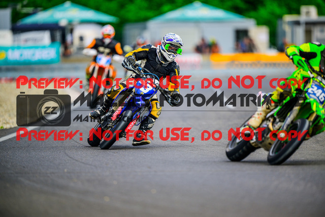 MaZZes_FotoMatrix_240609_6007705_7635 | YOUNGSTER