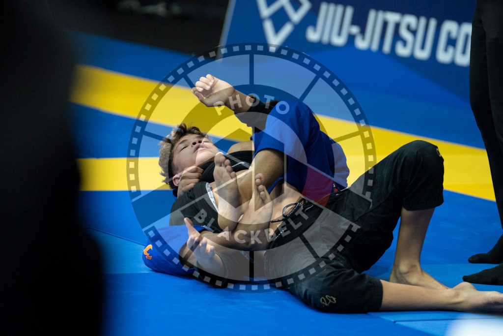 20240119PBB2212 | Fighters compete during the IBJJF European Championship in Paris, France, on January 19, 2024.