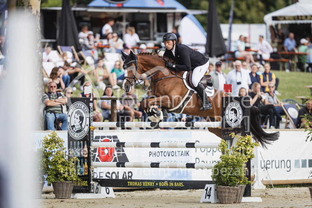 250711_BHO_2Ph-M2-2-853 | Deine schönsten Turniermomente als professionelle Fotos! Entdecke hochwertige Pferdesport-Fotografie im Online-Shop. Jetzt Fotos finden & bestellen!