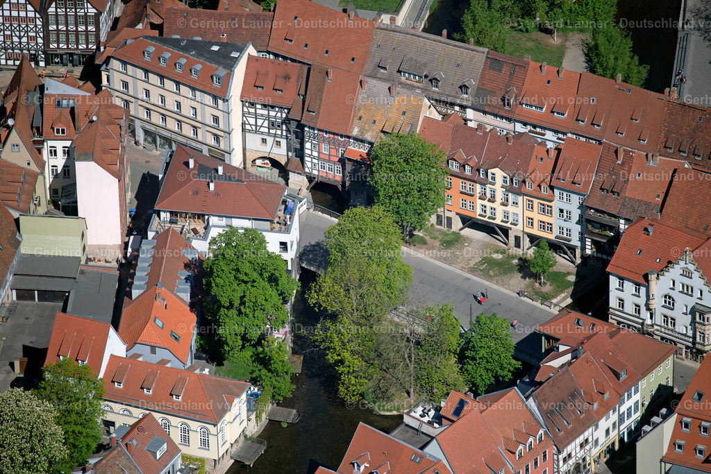 4026584 | ERFURT 07.05.2020 Platz- Ensemble " Wenigemarkt " im Innenstadt- Zentrum im Ortsteil Altstadt in Erfurt im Bundesland Thüringen, Deutschland. // Ensemble space an place " Wenigemarkt " in the inner city center in the district Altstadt in Erfurt in the state Thuringia, Germany. Foto: Gerhard Launer