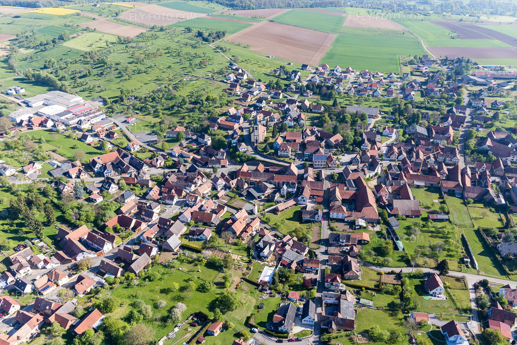 Aerial view: Village view in Mietesheim in the state Bas-Rhin, France.Photo: IMG_099435.jpg taken on 04/30/2017 by Werner Riehm/FLY-FOTO.comResolution of the original: 5472 x 3648 px