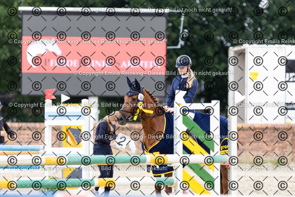 CL5A5985 | Emilia Reinking Fotografie - Realisiert mit Pictrs.com