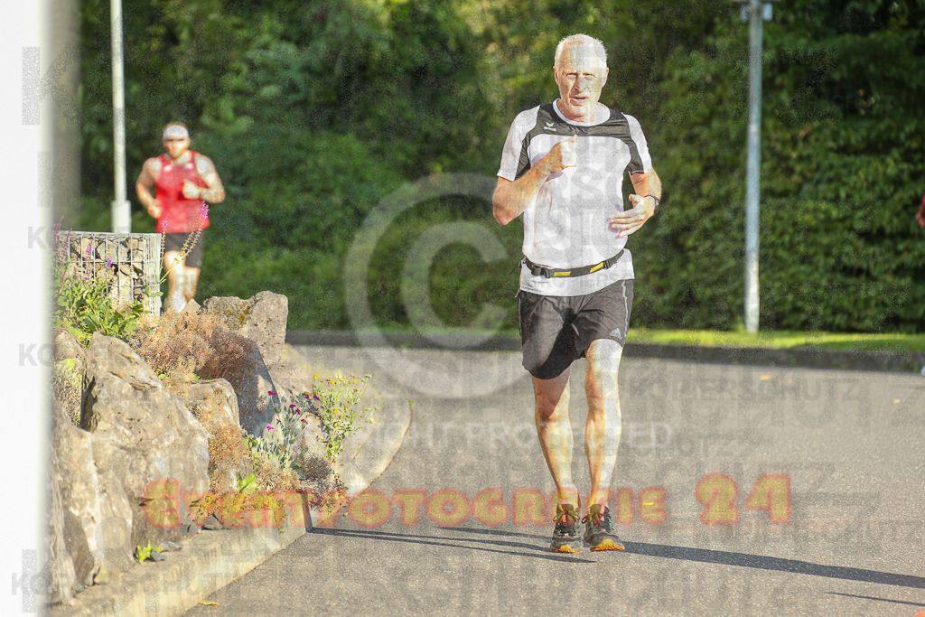 250801_1911_EX1_7252 | Sportfotografie im Rhein-Sieg Kreis, Köln, Bonn, NRW, Rheinland Pfalz, Hessen, etc. Unser Tätigkeitsfeld umfasst den Laufsport vom Volkslauf über den Marathon, Duathlon, Triathon bis zum Ultralauf wie Kölnpfad Ultra oder Schindertrail.