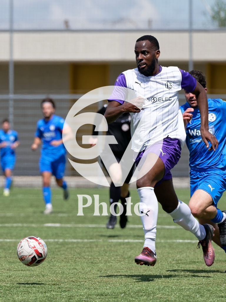 FC Vernier  v UGS FC  - 2eme ligue inter  | Geneva, Switzerland - April 19 : during the 2eme ligue inter  match between FC Vernier  and UGS FC  at Stade de Vernier on April 19 , 2026 in Geneva, Switzerland.