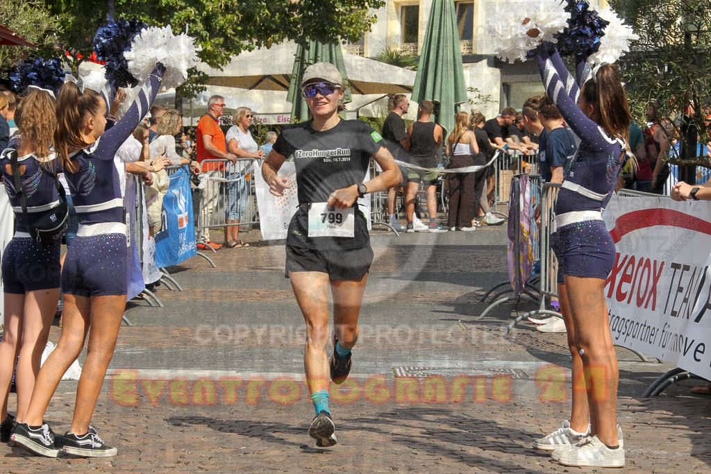 250824_1504_EV4_2631 | Sportfotografie im Rhein-Sieg Kreis, Köln, Bonn, NRW, Rheinland Pfalz, Hessen, etc. Unser Tätigkeitsfeld umfasst den Laufsport vom Volkslauf über den Marathon, Duathlon, Triathon bis zum Ultralauf wie Kölnpfad Ultra oder Schindertrail.