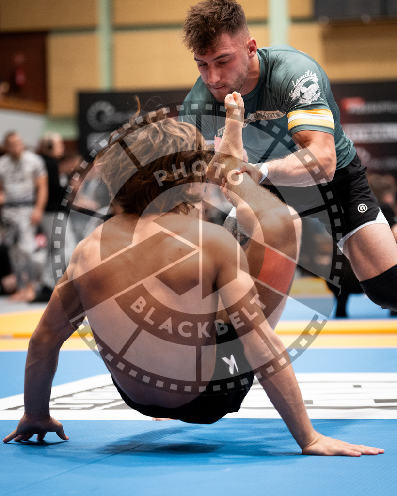 20250906PBB1287 | Fighters compete during the ADCC European Trials  competition in Warsaw, Poland, on September 6, 2025.