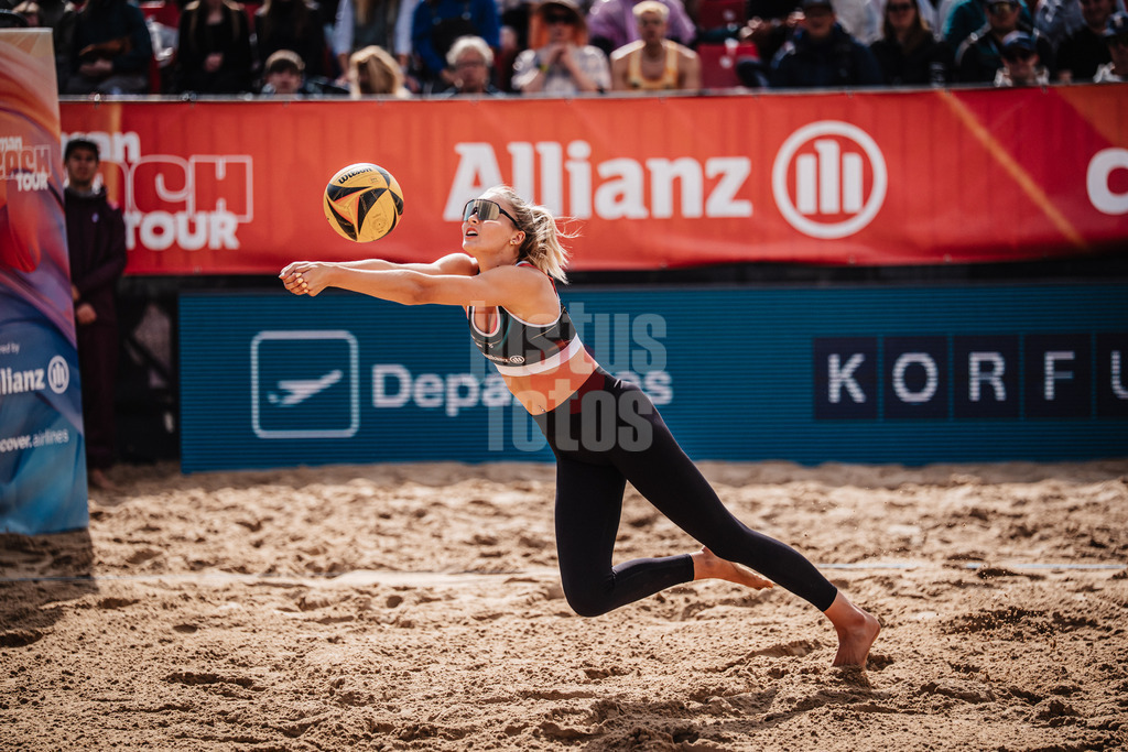 Beachvolleyball | Frauen | Allianz German Beach Tour 2025 | Tourstop Berlin | 23.08.2025 | Anna-Chiara Reformat springt zum Ball