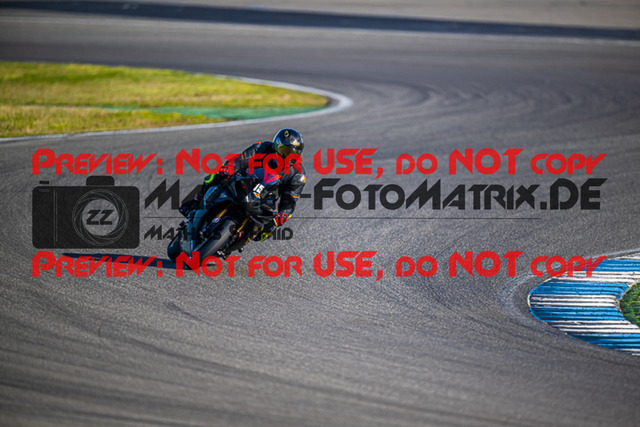 MaZZes_FotoMatrix_230410_1367 | ROT