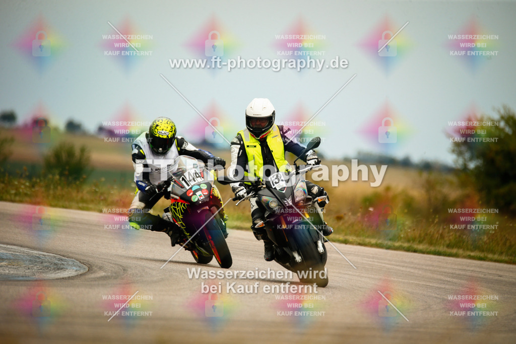 _MOT6858 | Hier findet Ihr Bilder von Touristenfahrten auf der Nürburgring Nordschleife oder von anderen Veranstaltungen die ich besucht habe. Viel Spass beim Durch Schauen 