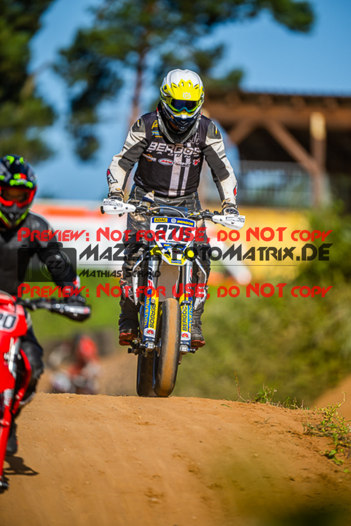 MaZZes_FotoMatrix_220528_5396 | Fotograf Mathias Schmid
Sportfotograf,
Eventfotograf,
Hochzeitsfotograf,
Portraitfotograf