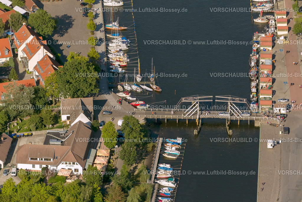 Greifswald12084106Wieck | Klappbrücke in Wieck, Greifswald , historische Zugbrücke, Ryck, Wieck,  Greifswald, Greifswalder Bodden, Mecklenburg-Vorpommern, Deutschland, Europa