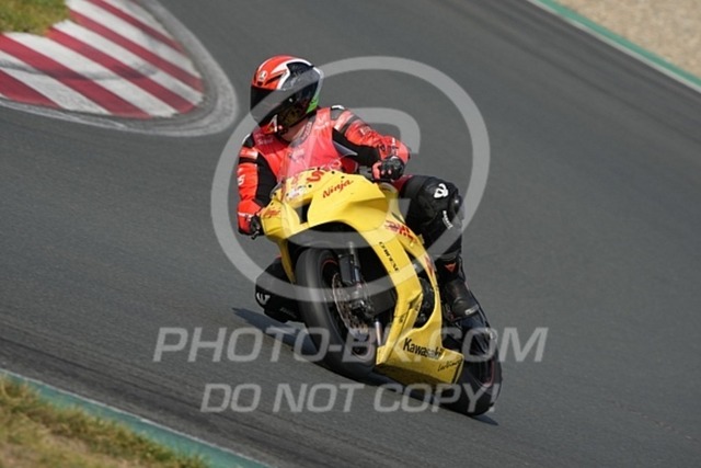 2024_08_17_PBK_32865 | Sportfotografie; SlowMotion; Video; Rennstrecke; Hafeneger; Speer; Racing; RSE; BMW; CBO; Trackday; Motorsportarena; Hockenheimring; Brno; Most; Barcelona; Valencia