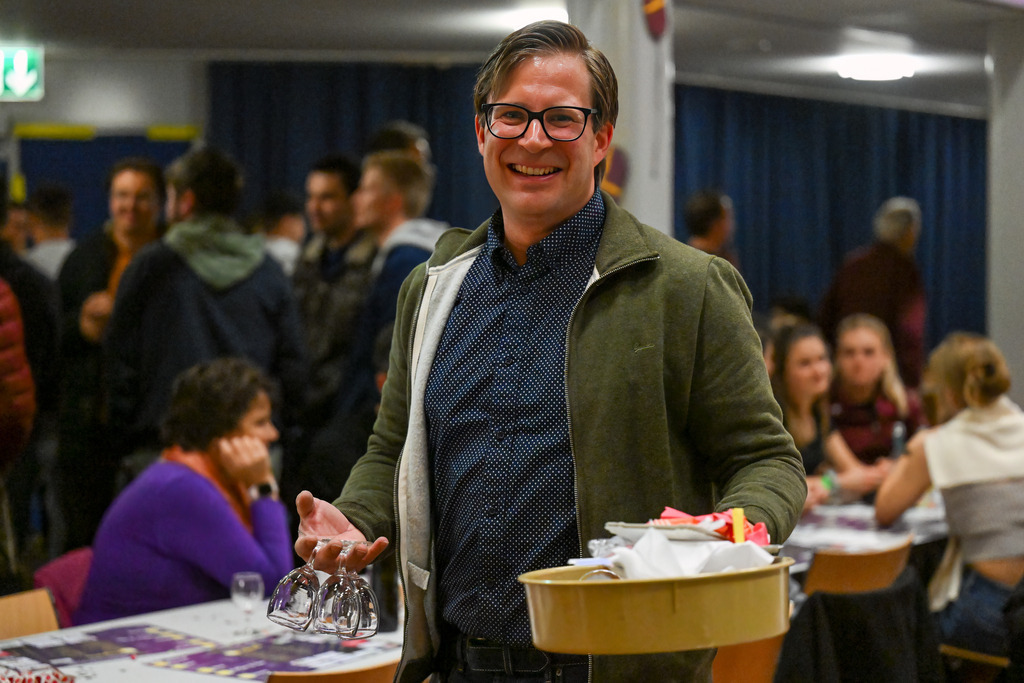 18. November 2022 - Abendundunterhaltung TV/DTV Neftenbach | 18. November 2022 / MZH Auenrain, Neftenbach
Abendundunterhaltung TV/DTV Neftenbach
Motto: Klick zum Glück
Bild: Sportfotografie Markus Aeschimann | www.markus-aeschimann.ch - Realisiert mit Pictrs.com