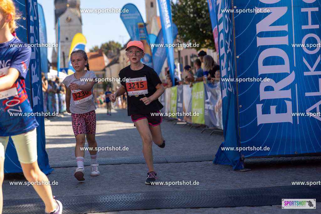 VJ__3309 | Stadtlauf Erding 2025 #stadtlauferding #erdingstadtlauf #stadtlauf_erding #laufmotivation #trisporterding #yourpictrs #sportshot_your_pictrs