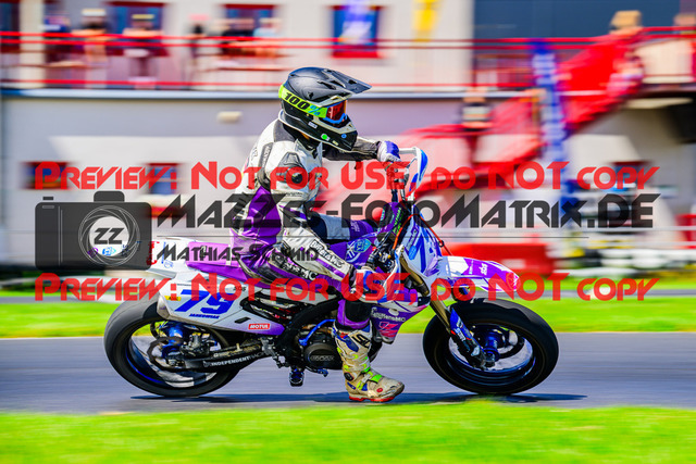 MaZZes_FotoMatrix_240713_6021986_6863 | S3