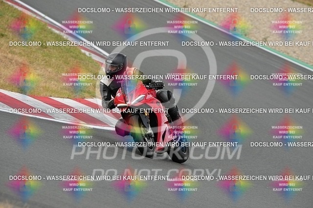 2025_07_07_PBK_13207 | Sportfotografie; SlowMotion; Video; Rennstrecke; Hafeneger; RSE; Speer; Trackday; Motorsportarena; Hockenheimring; Brno; Most; Barcelona; Valencia, Benny; Kaetzmer;