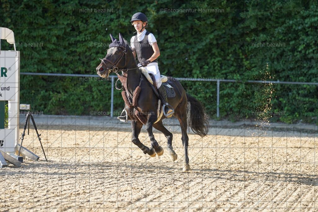20240824-FAH08720 | Thierhaupten 2024, Bayerisches Landesponyturnier, Turnierbilder, Ponybilder, Turnierfotografen Bayern, Fotoagentur Herrmann