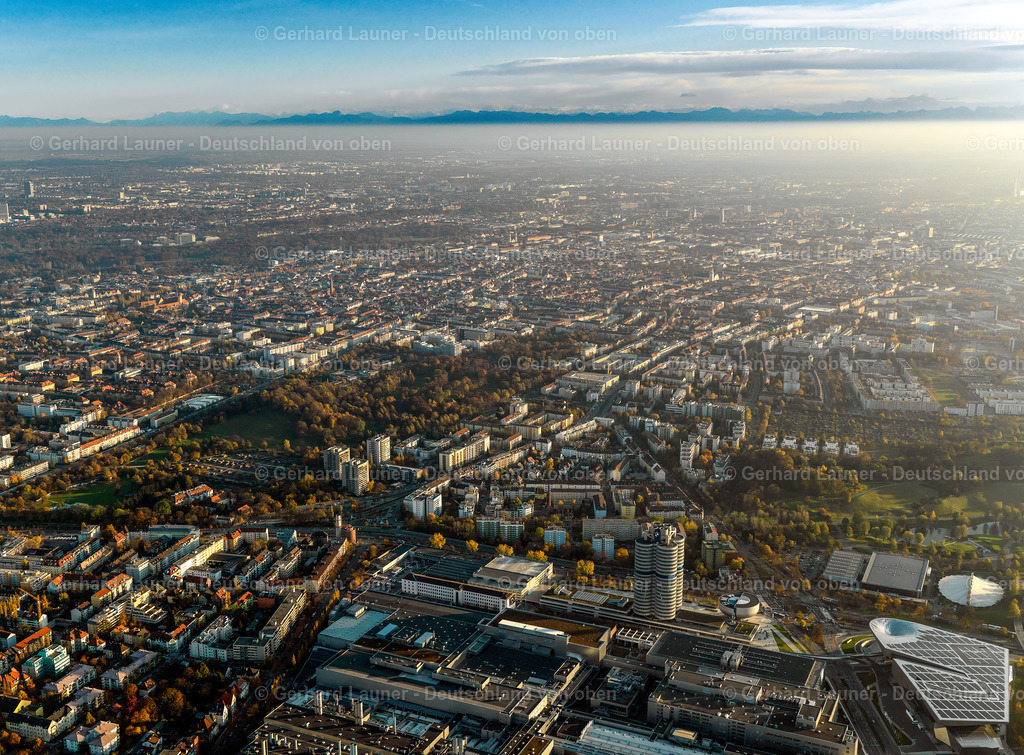 3198728 | Blick über München bis zu den Alpen