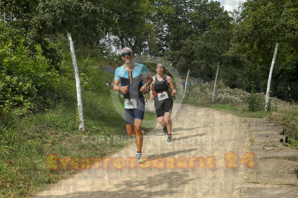 250824_1342_EX1_3313 | Sportfotografie im Rhein-Sieg Kreis, Köln, Bonn, NRW, Rheinland Pfalz, Hessen, etc. Unser Tätigkeitsfeld umfasst den Laufsport vom Volkslauf über den Marathon, Duathlon, Triathon bis zum Ultralauf wie Kölnpfad Ultra oder Schindertrail.