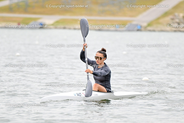 AUT, Kanu, Flachwasserkanu, Training, Regattastrecke Ottensheim | 27.07.2023, Regattastrecke Ottensheim, AUT, Kanu, Flachwasserkanu, Training, im Bild Ana Roxana Lehaci


// Training Canoeing Austria, Ana Roxana Lehaci in Ottensheim, Regattastrecke, Austria on 2023/07/27