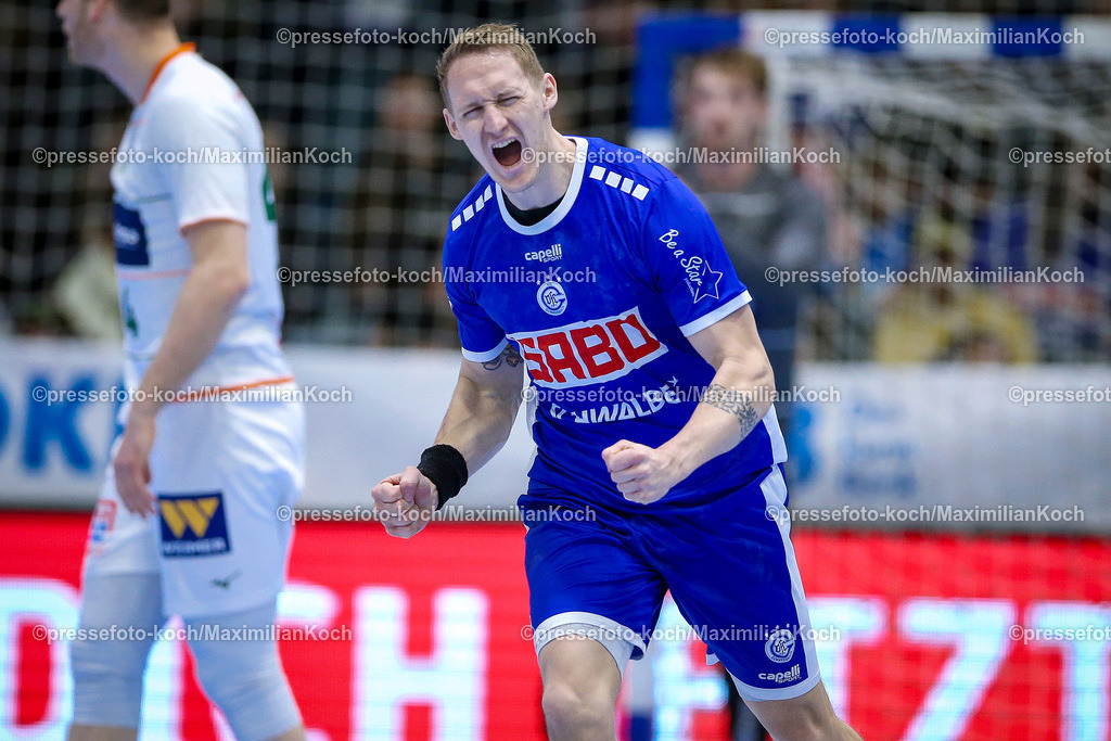 Gum1HBL27042401040 | 27.04.2024, Gummersbach, Handball, Liqui Moly Bundesliga, 30.Spieltag, Schwalbe-Arena, VfL Gummersbach - HSG Wetzlar: Tilen Kodrin (VfL Gummersbach) jubelnd