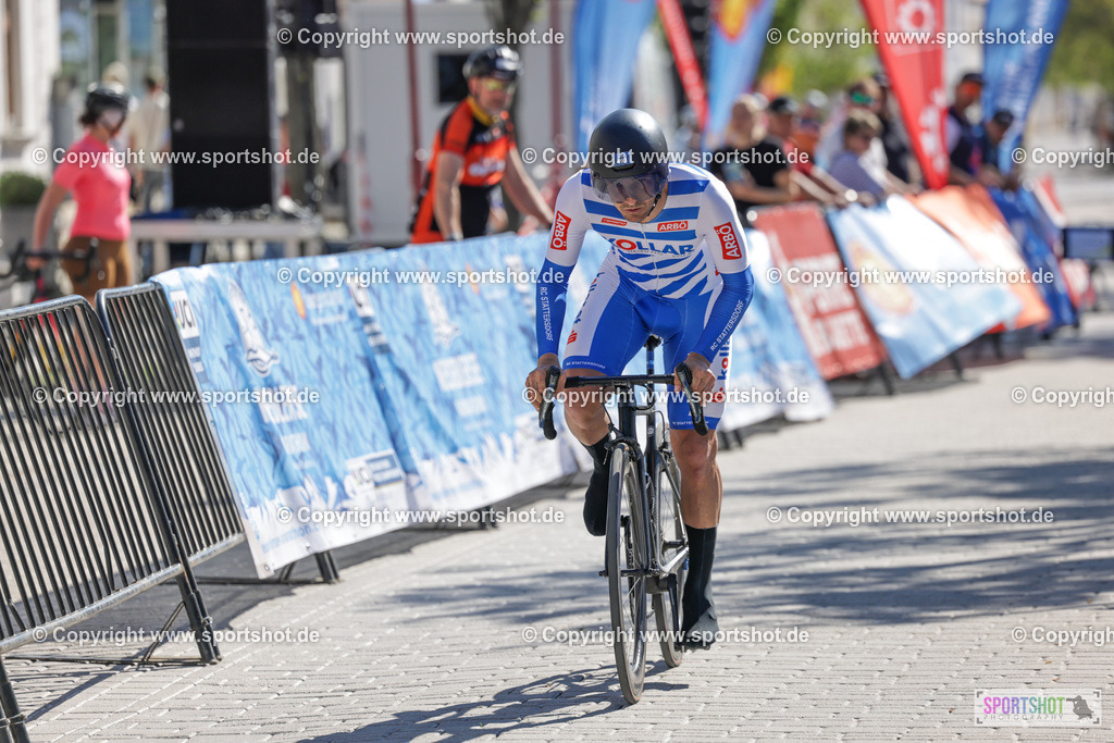 VJ__5452 | Neusiedlersee Radmarathon 2026@sportshot_your_pictrs #yourpictures#roadtowm2029 #nrm #neusiedlerseeradmarathon #neusiedlersee #neusiedlerseetourismus #burgenland #mörbisch #nrm26 #burgenlandtourismus #voglundco #poweredbyburgenlandtourismus #radsport #rad #marathon #ucigranfondo #visitburgenland #ucigranfondoworldseries